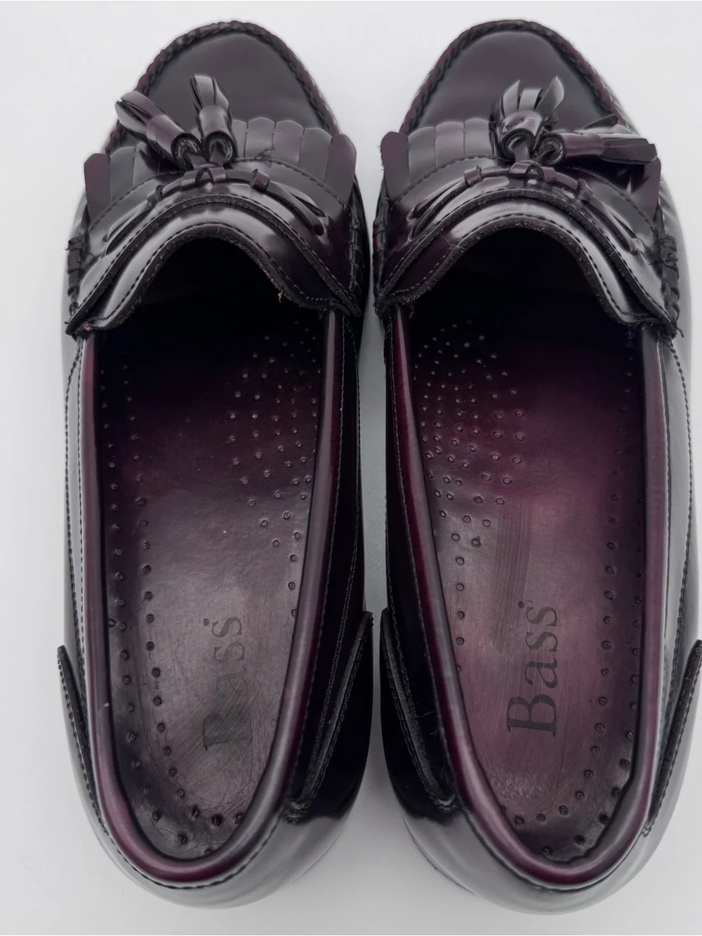 G.H. Bass & Co Jeffrey Burgundy Leather Tassel Loafers Men's Size 9 W Dress Shoe